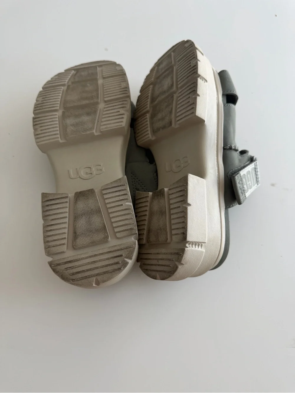 Ugg Ashton Platform Slide Sandals Size 8